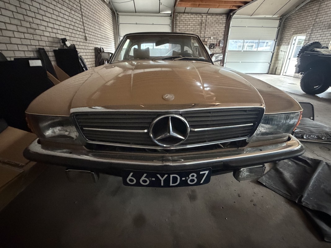 Mercedes-Benz SL