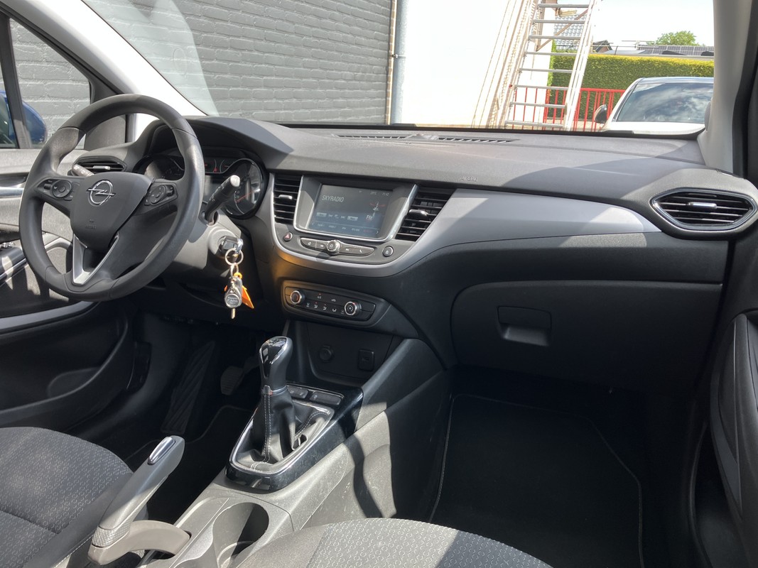 Opel Crossland X