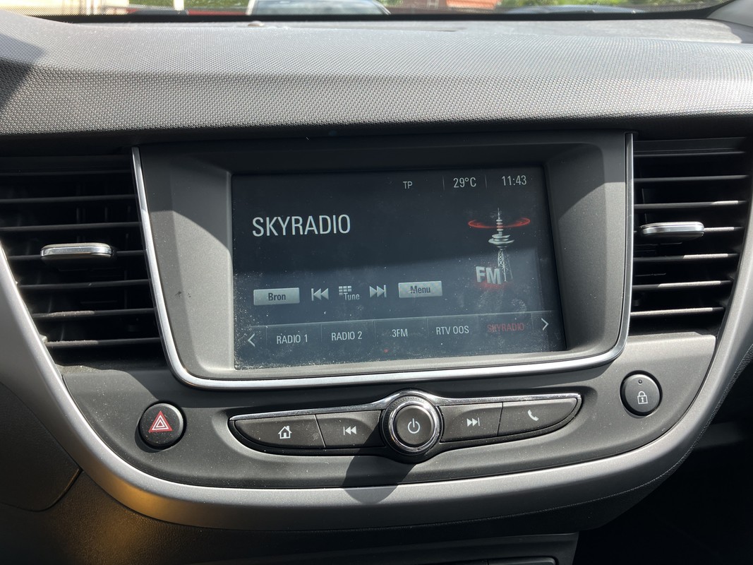 Opel Crossland X