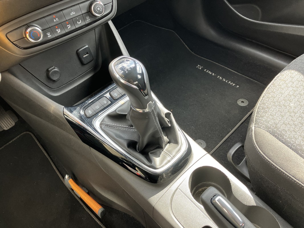 Opel Crossland X
