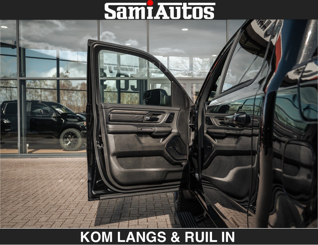 Dodge Ram Pick-Up