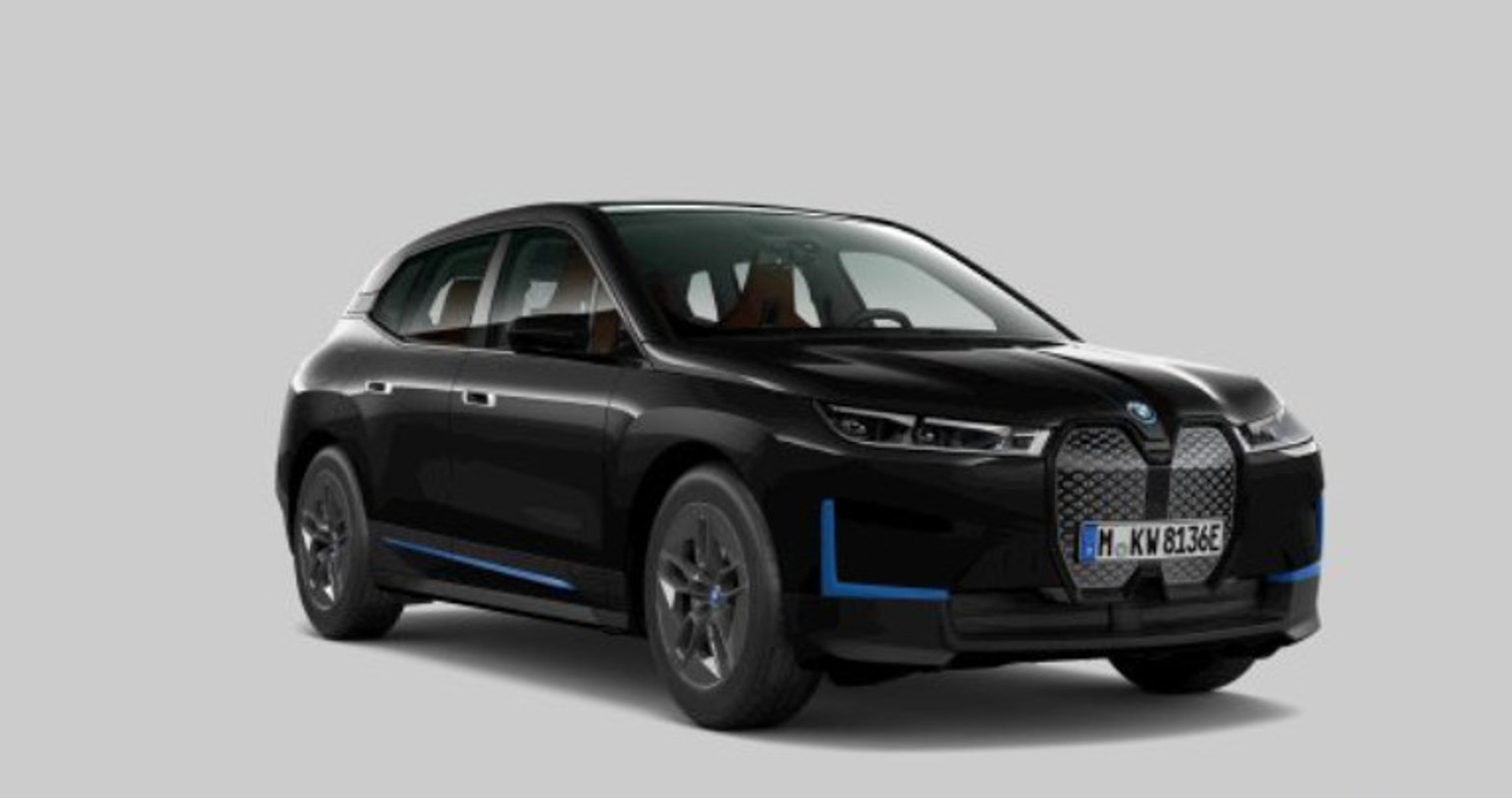 BMW iX
