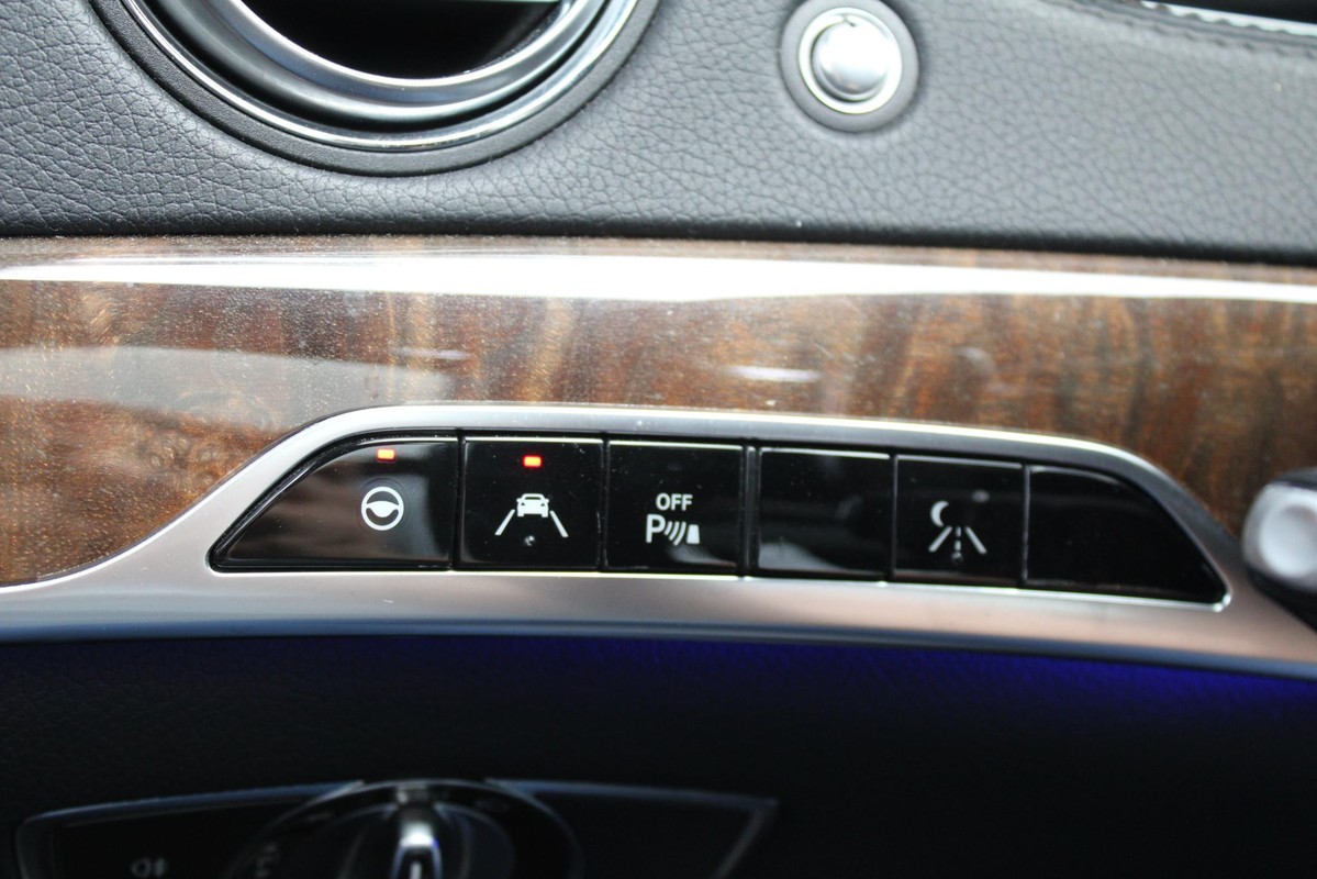 Mercedes-Benz S-Klasse