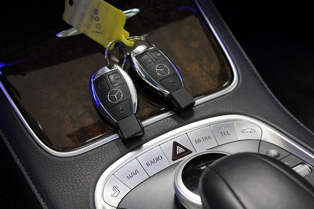 Mercedes-Benz S-Klasse